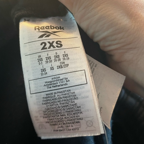 Reebok Black Jogger Pants - Picture 4 of 5